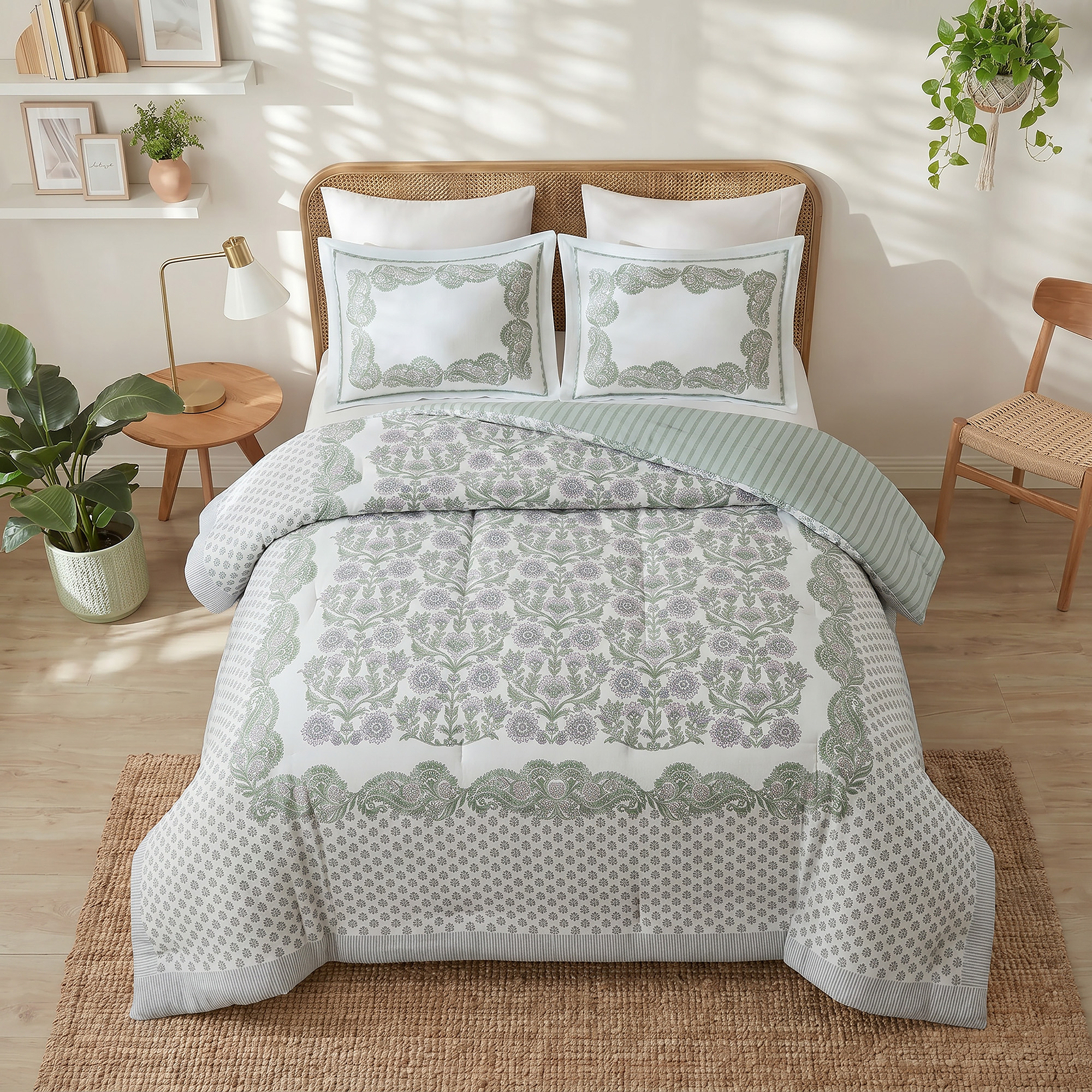 Tilly Comforter Set