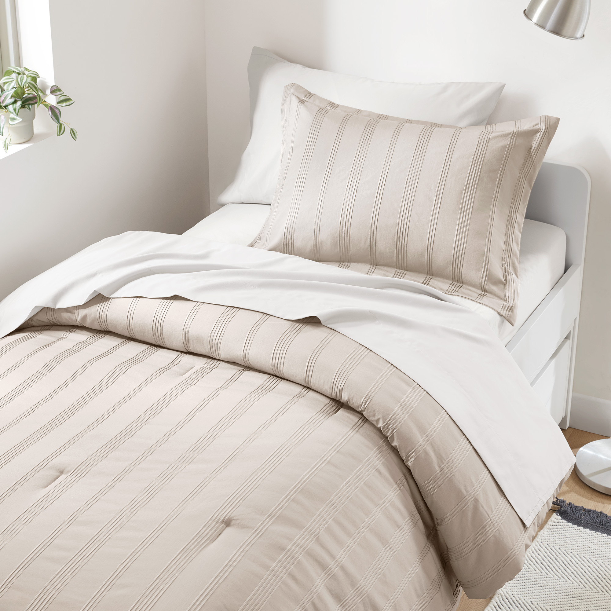 Logan Striped Reversible Pintuck Pleated Comforter Set
