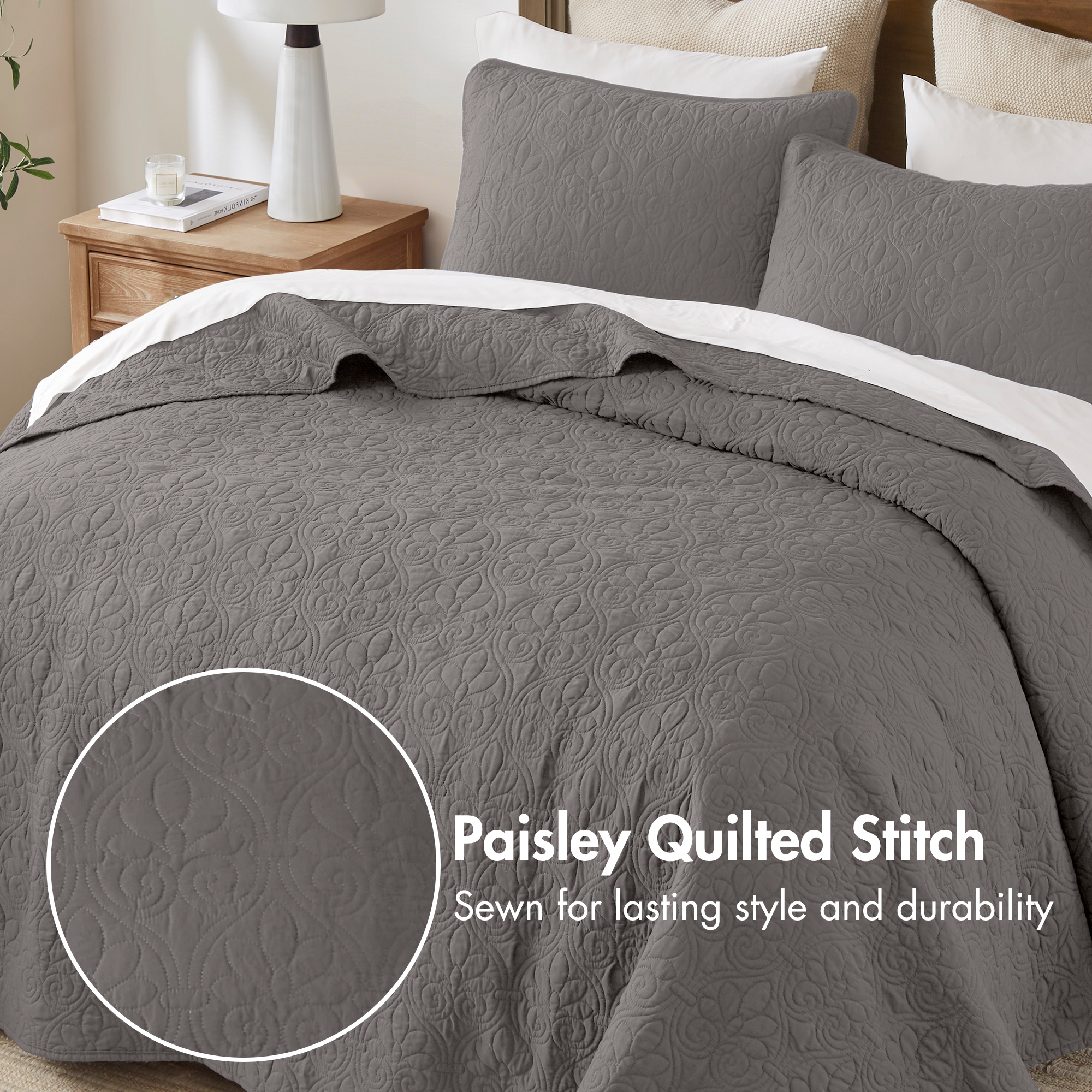 Quebec Reversible Bedspread Set