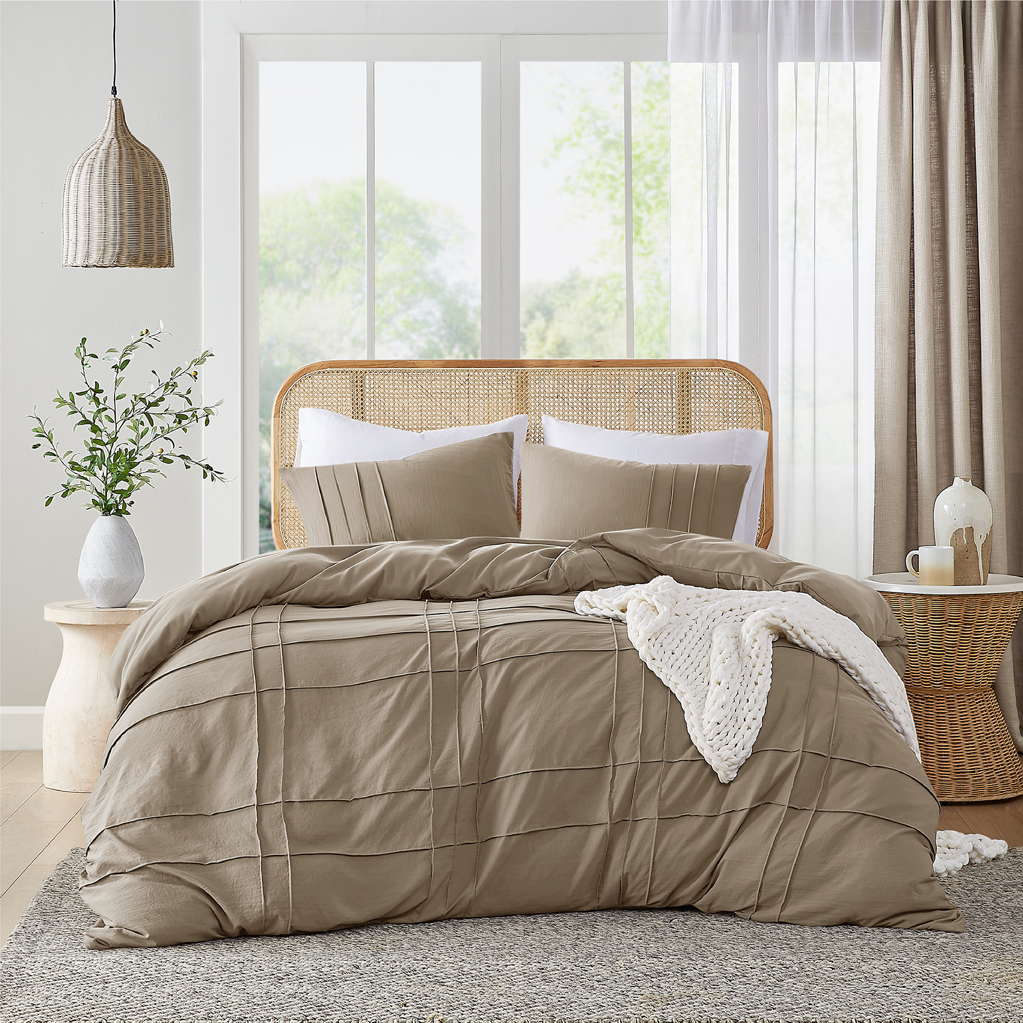 Walker Soft Washed Pleated Duvet Cover Set
