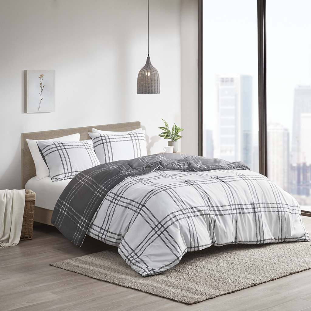Pike Plaid Reversible Comforter Set