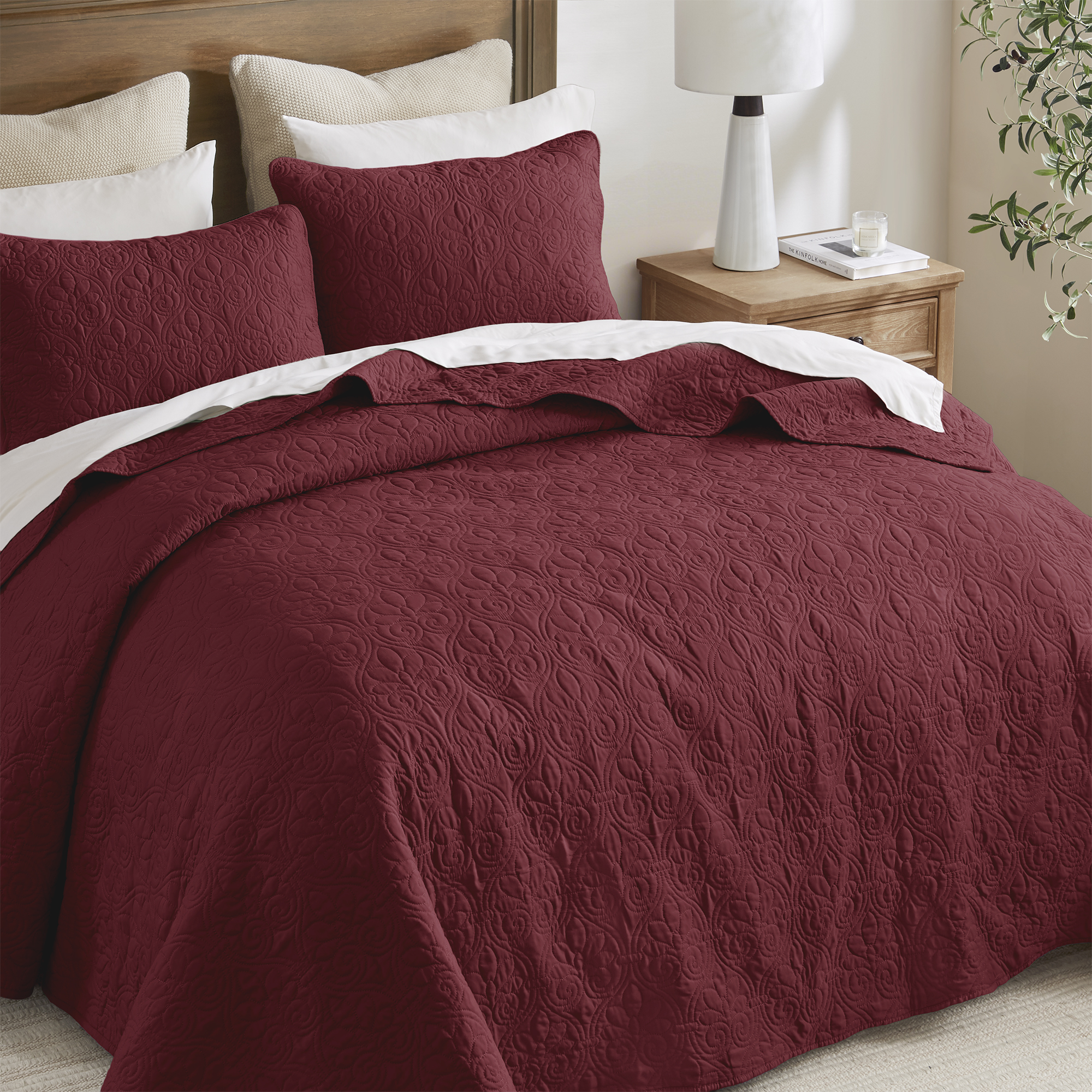 Quebec Reversible Bedspread Set