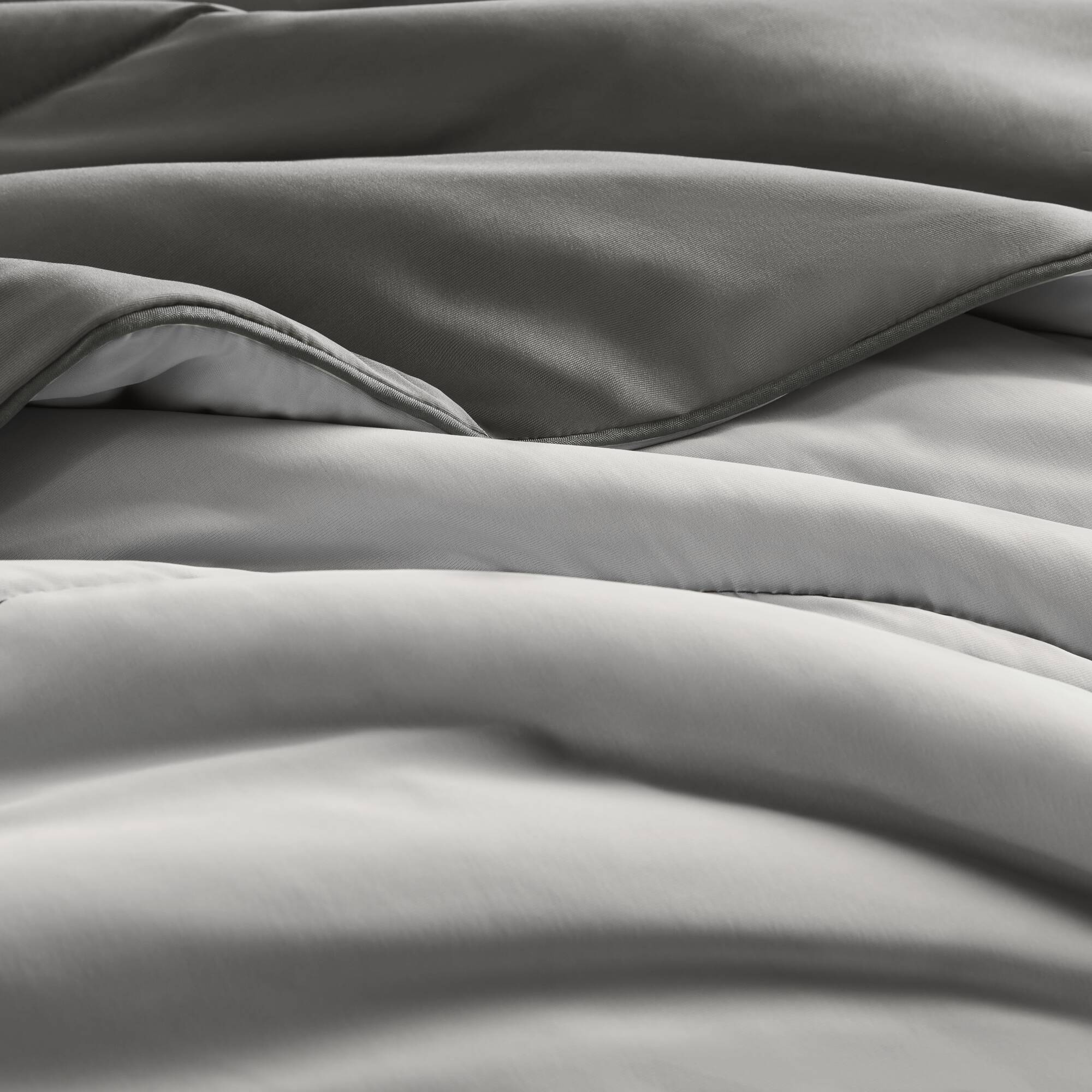 Cooling Reversible Tencel Comforter Blanket