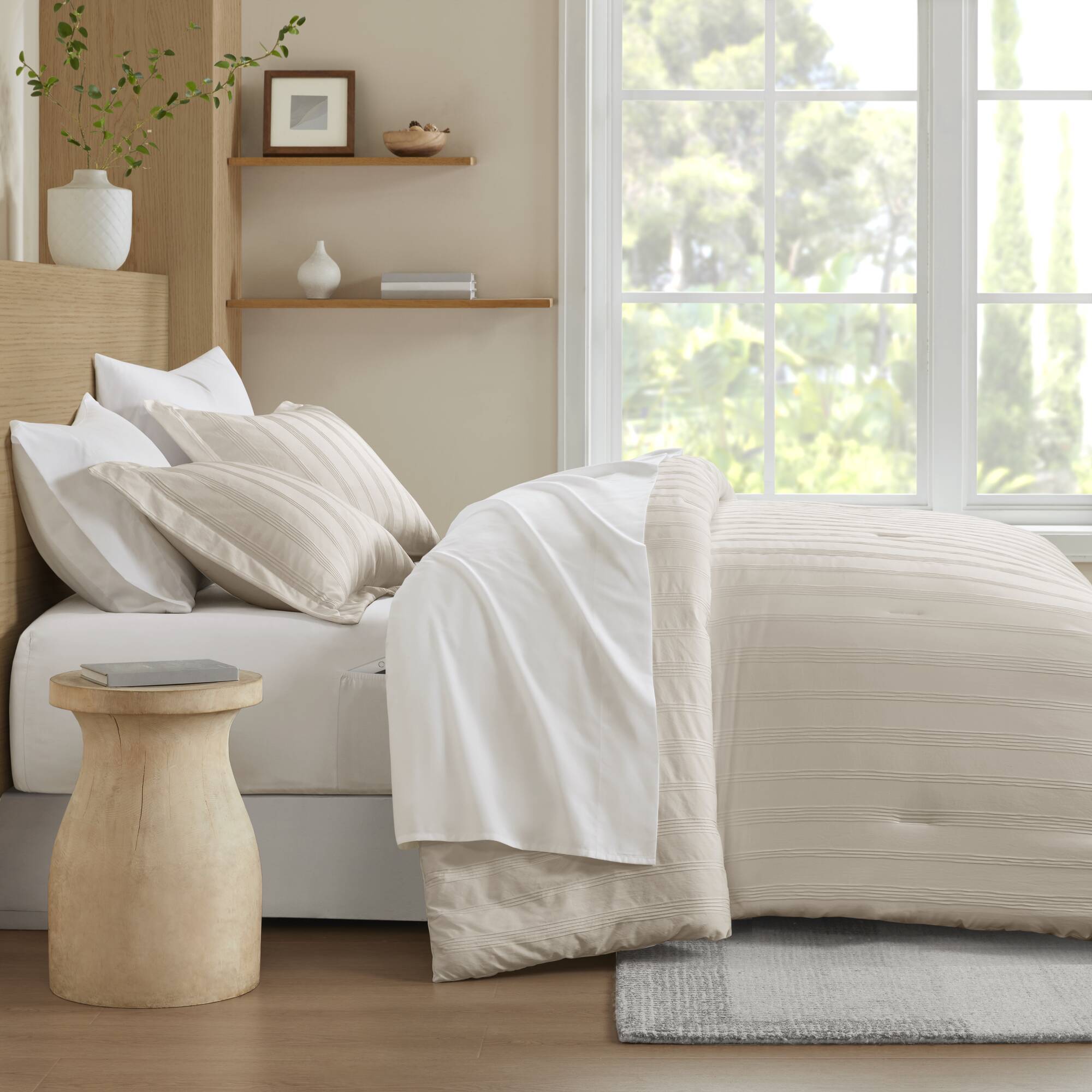 Logan Striped Reversible Pintuck Pleated Comforter Set