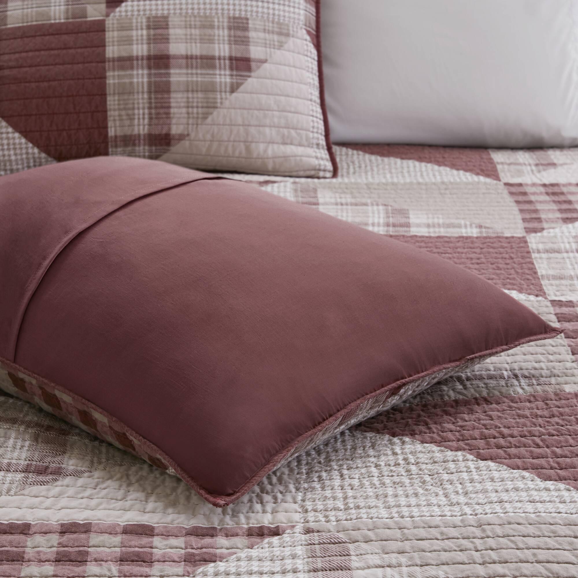 Olsen Bedding Collection