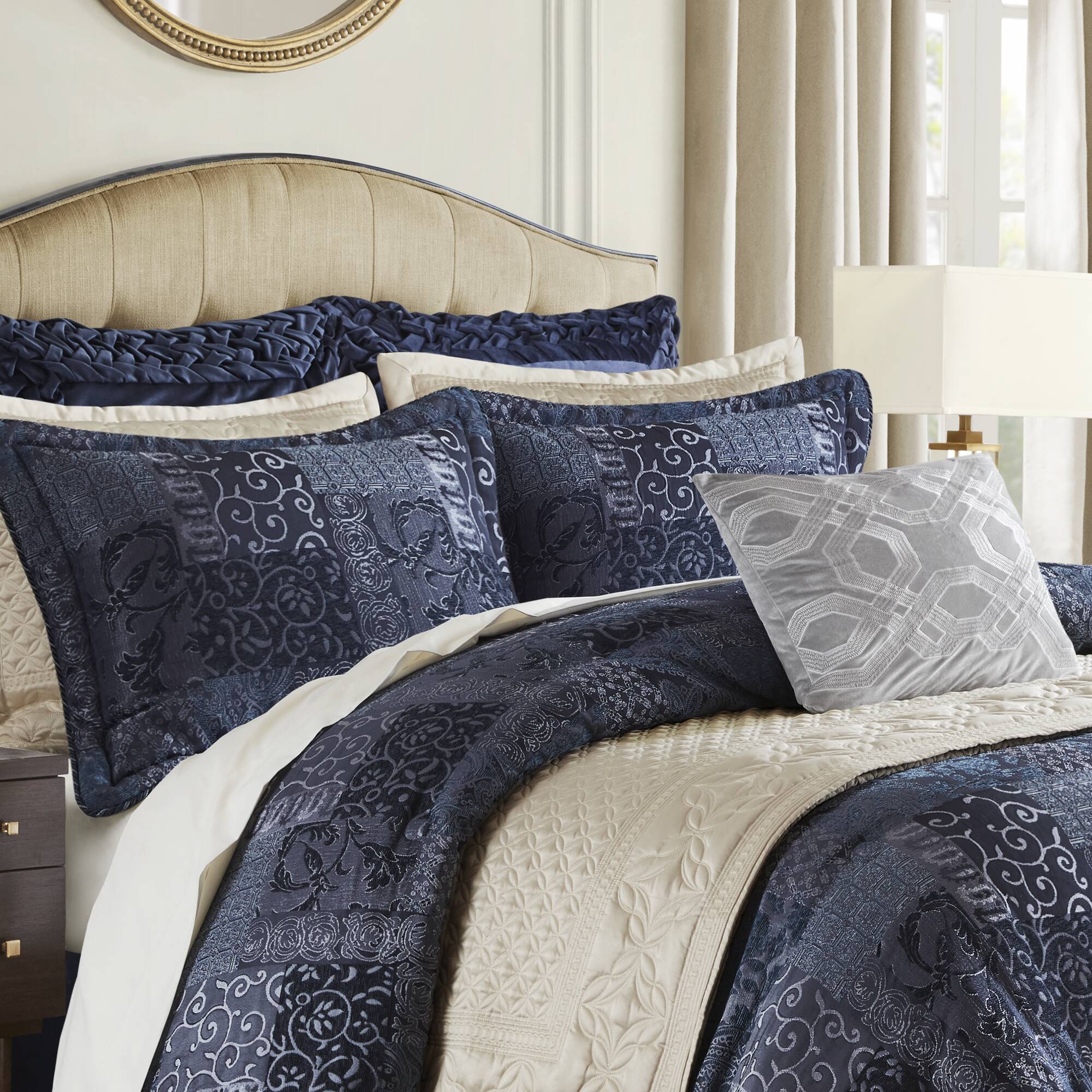 Galleria 4 Piece Comforter Set