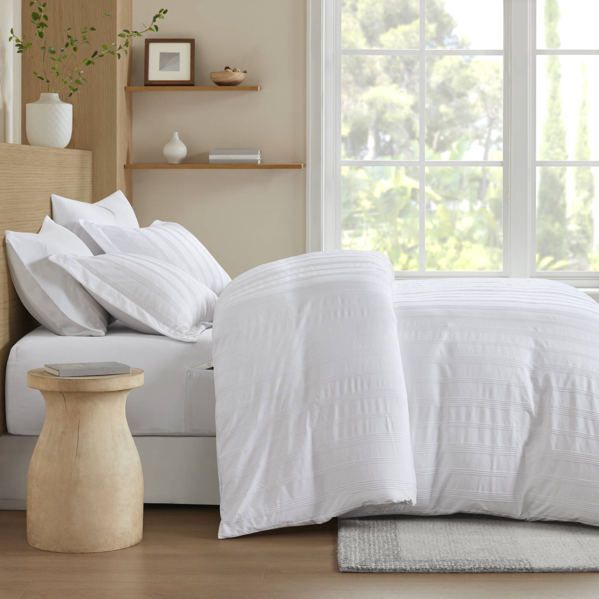 Logan Striped Reversible Pintuck Pleated Duvet Set