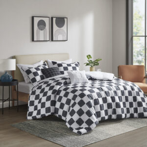 Miley Checkered Comforter Set from Intelligent Design in  Black/White. Miley Checkered Comforter Set from Intelligent Design in  Black/White. Miley Checkered Comforter Set from Intelligent Design in  Black/White. Miley Checkered Comforter Set from Intelligent Design in  Black/White. Miley Checkered Comforter Set from Intelligent Design in  Black/White.