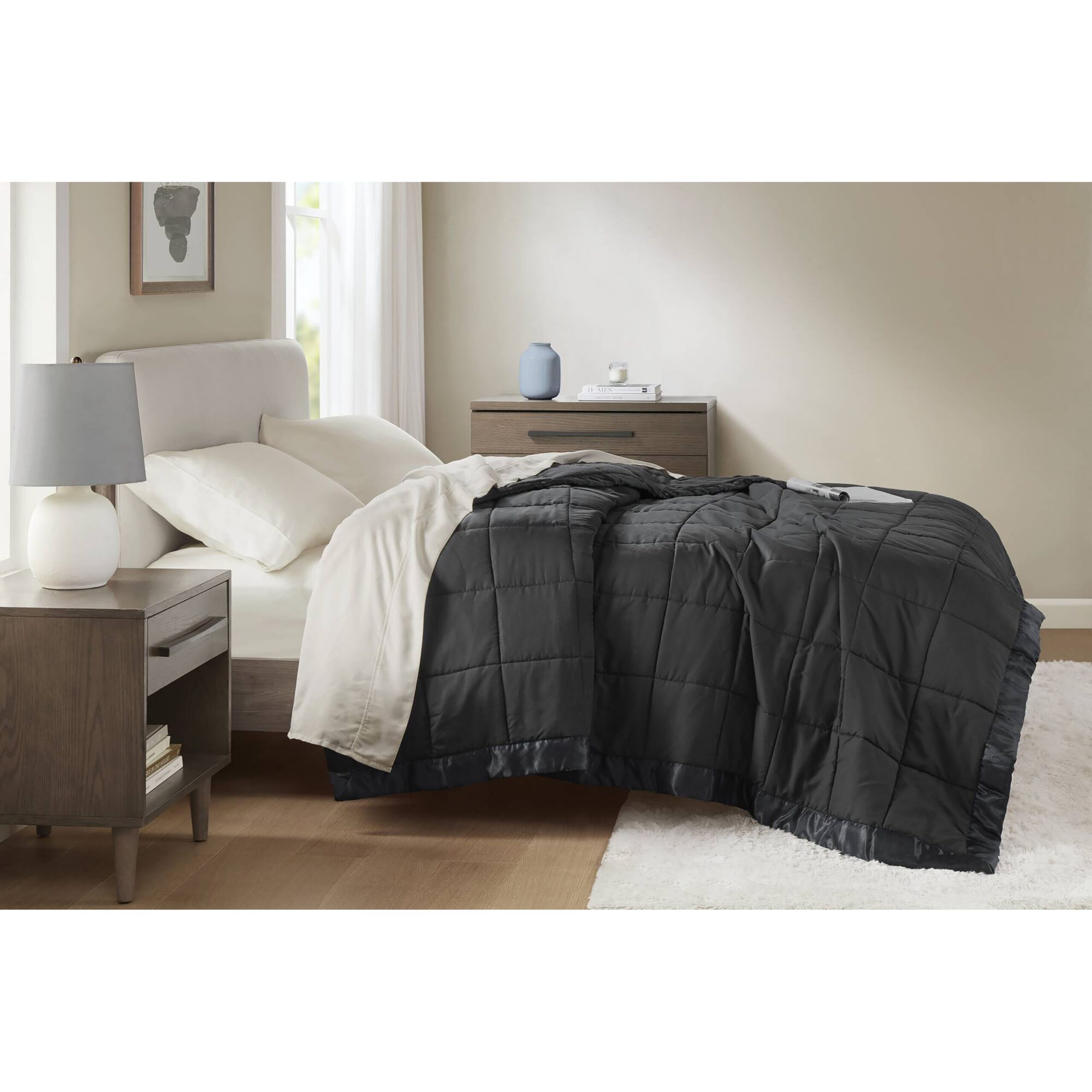Windom Lightweight Down Alternative Blanket with Satin Trim