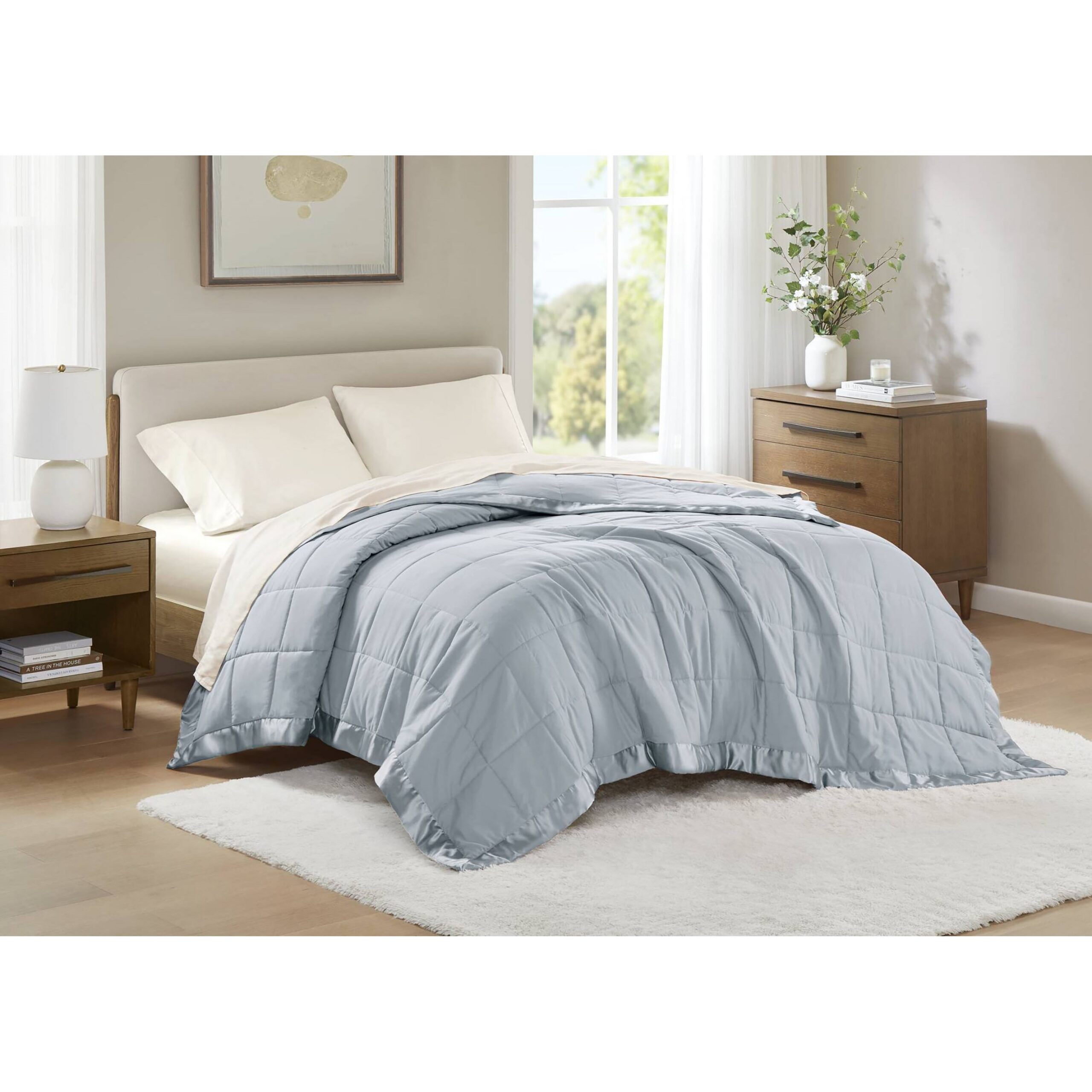 Windom Lightweight Down Alternative Blanket with Satin Trim
