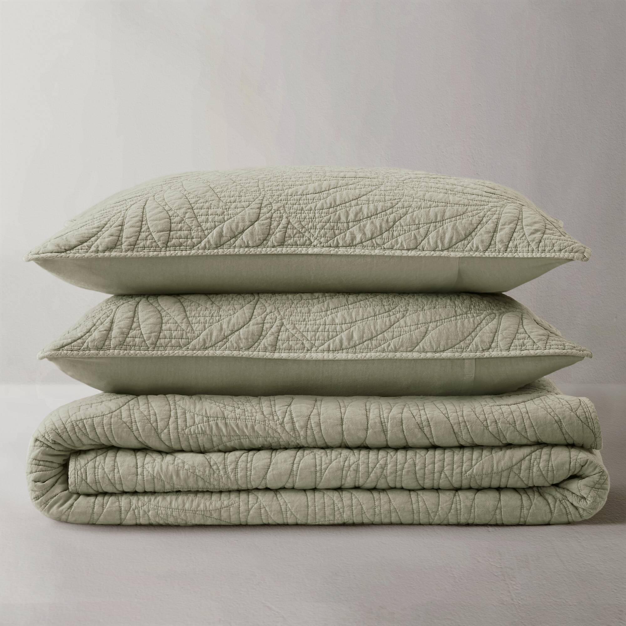 Botanical Leaves 3 Piece Cotton Quilt Set