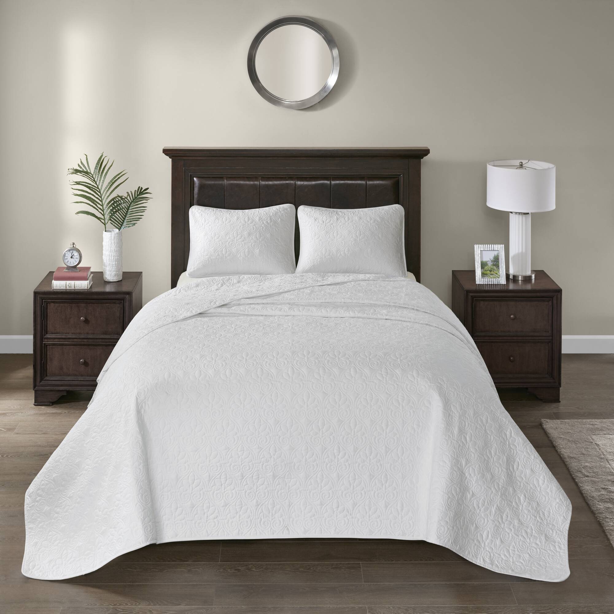 Quebec Reversible Bedspread Set
