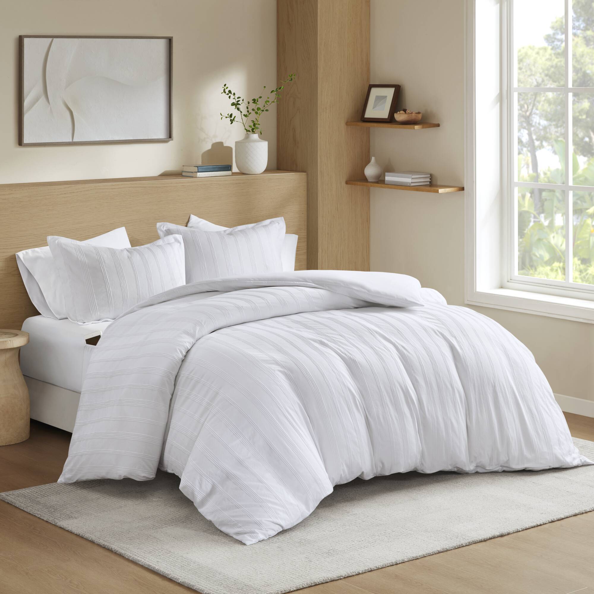 Logan Striped Reversible Pintuck Pleated Duvet Set