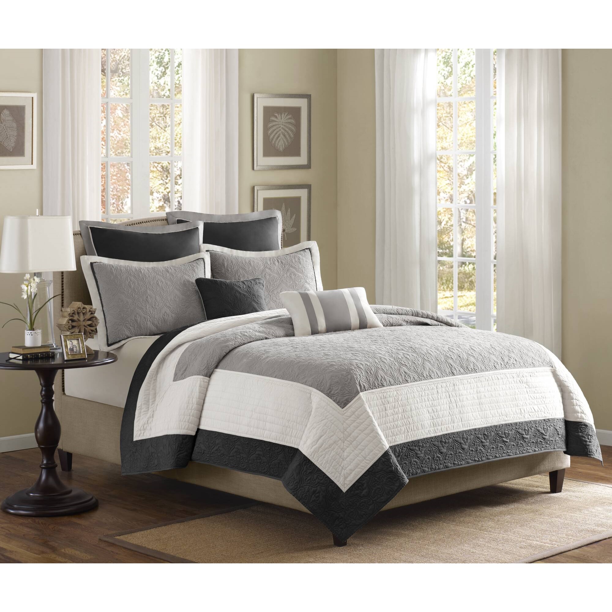 Attingham 7 Piece Quilt Set with Euro Shams and Throw Pillows