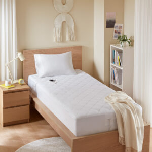 Microfiber Zoned Heated Mattress Pad from Serta in  White. Microfiber Zoned Heated Mattress Pad from Serta in  White. Microfiber Zoned Heated Mattress Pad from Serta in  White. Microfiber Zoned Heated Mattress Pad from Serta in  White. Microfiber Zoned Heated Mattress Pad from Serta in  White.
