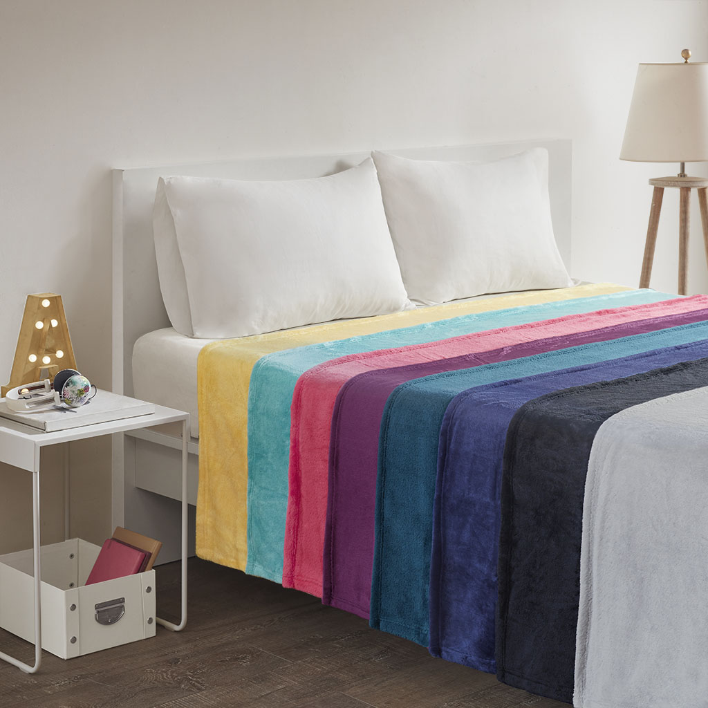 Microlight Plush Oversized Blanket