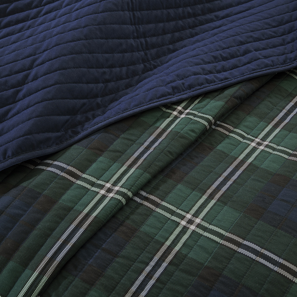 Brody Reversible Quilt Set with Throw Pillow