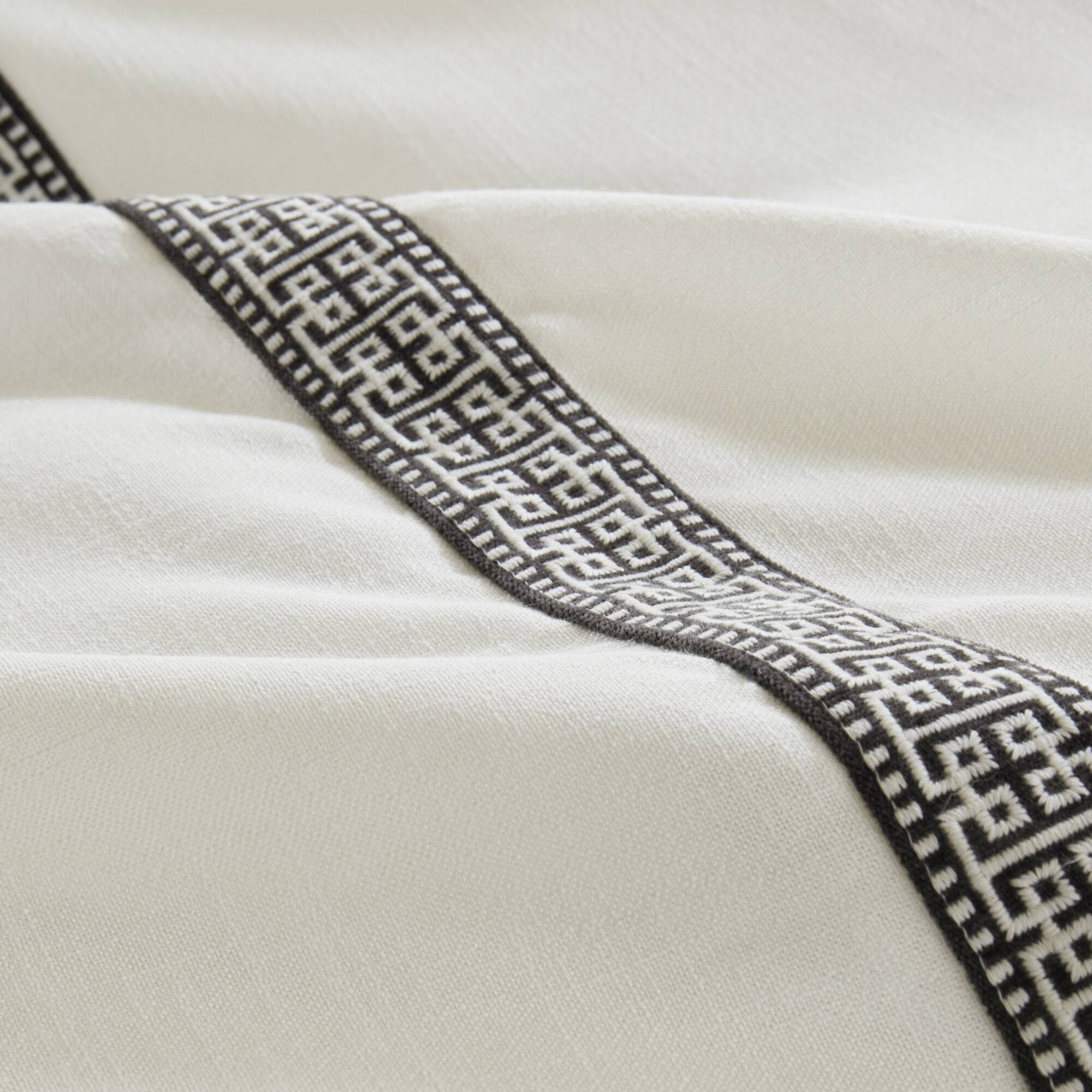 Jarvis Embroidery Oversized Duvet Style Comforter Set