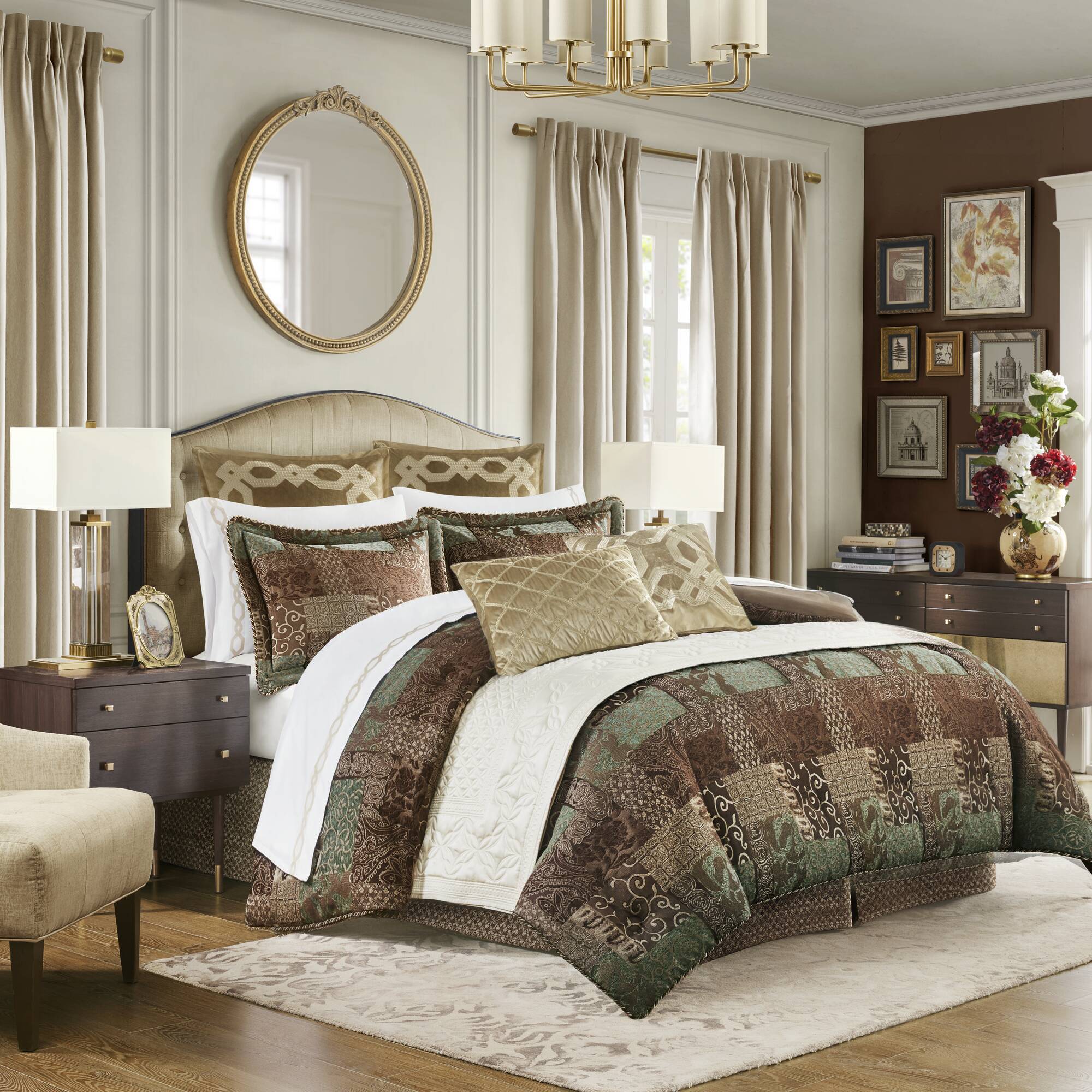 Galleria 4 Piece Comforter Set
