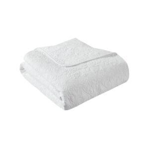 Quebec Oversized Quilted Throw from Madison Park in  White. Quebec Oversized Quilted Throw from Madison Park in  White. Quebec Oversized Quilted Throw from Madison Park in  White. Quebec Oversized Quilted Throw from Madison Park in  White. Quebec Oversized Quilted Throw from Madison Park in  White.