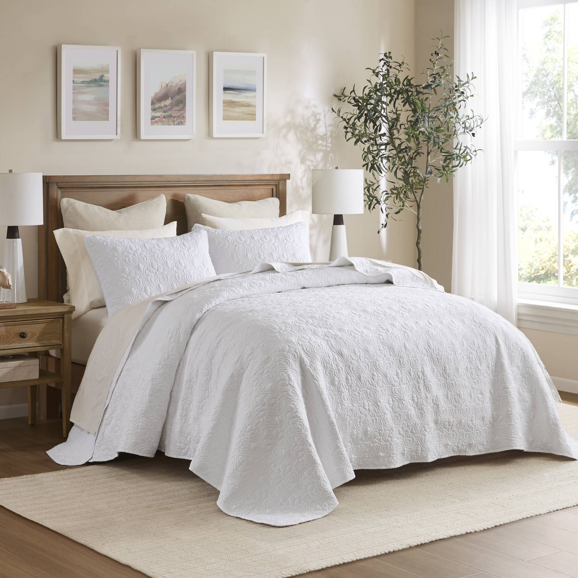 Quebec Reversible Bedspread Set
