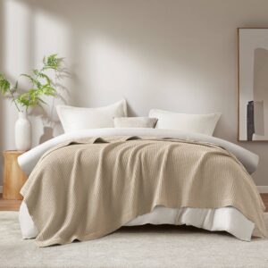 Waffle Weave Cotton Blanket from Madison Park in  Khaki. Waffle Weave Cotton Blanket from Madison Park in  Khaki. Waffle Weave Cotton Blanket from Madison Park in  Khaki. Waffle Weave Cotton Blanket from Madison Park in  Khaki. Waffle Weave Cotton Blanket from Madison Park in  Khaki.