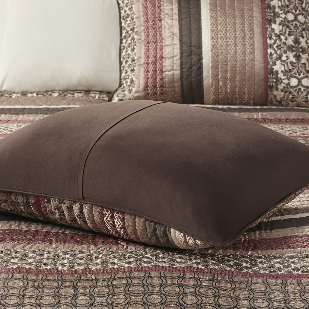 Princeton 5 Piece Jacquard Quilt Set with Throw Pillows