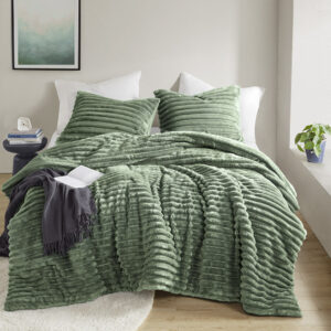 Avril Fluffy Ribbed Plush Comforter Set from Intelligent Design in  Green. Avril Fluffy Ribbed Plush Comforter Set from Intelligent Design in  Green. Avril Fluffy Ribbed Plush Comforter Set from Intelligent Design in  Green. Avril Fluffy Ribbed Plush Comforter Set from Intelligent Design in  Green. Avril Fluffy Ribbed Plush Comforter Set from Intelligent Design in  Green.