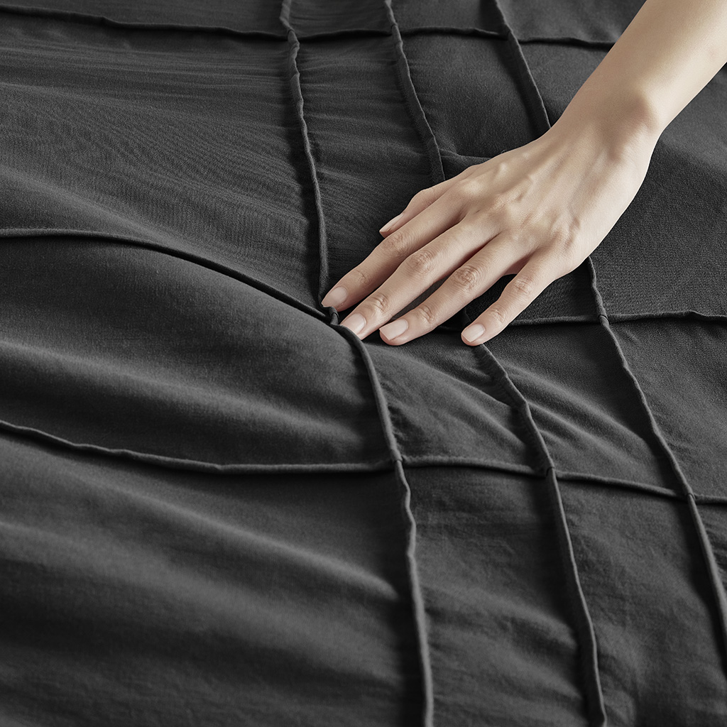 Walker Soft Washed Pleated Duvet Cover Set