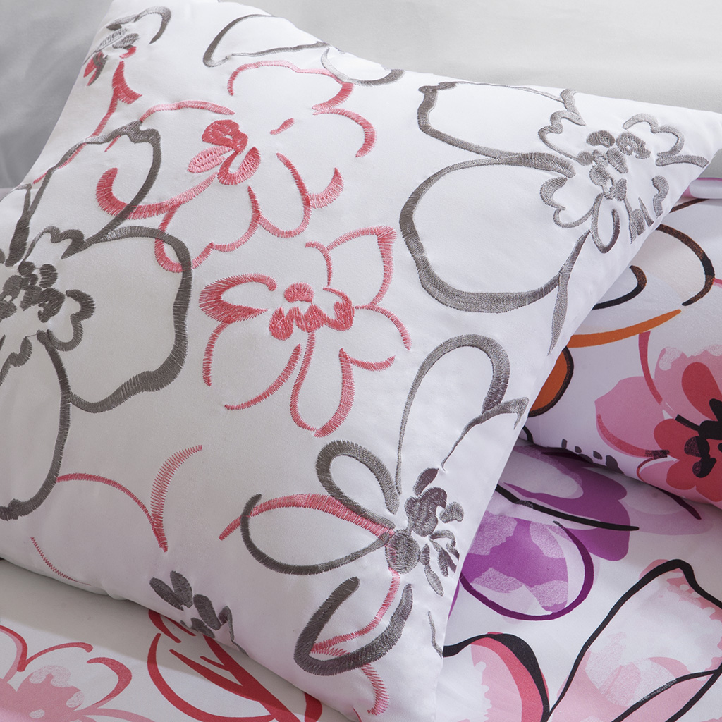 Olivia Floral Comforter Set
