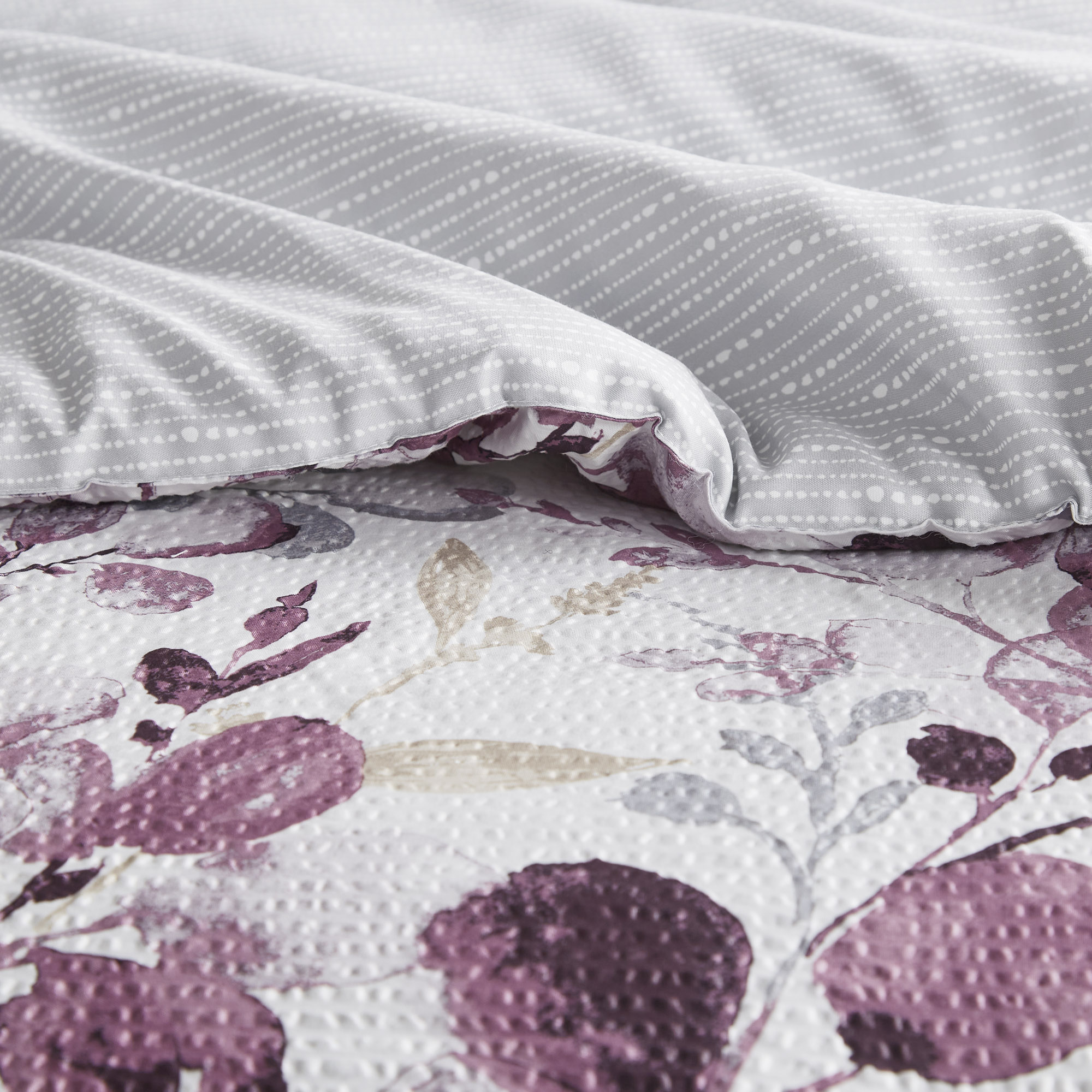 Gabby Reversible Floral Botanical Seersucker Comforter Set