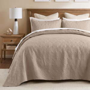 Quebec Reversible Bedspread Set from Madison Park in  Khaki. Quebec Reversible Bedspread Set from Madison Park in  Khaki. Quebec Reversible Bedspread Set from Madison Park in  Khaki. Quebec Reversible Bedspread Set from Madison Park in  Khaki. Quebec Reversible Bedspread Set from Madison Park in  Khaki.