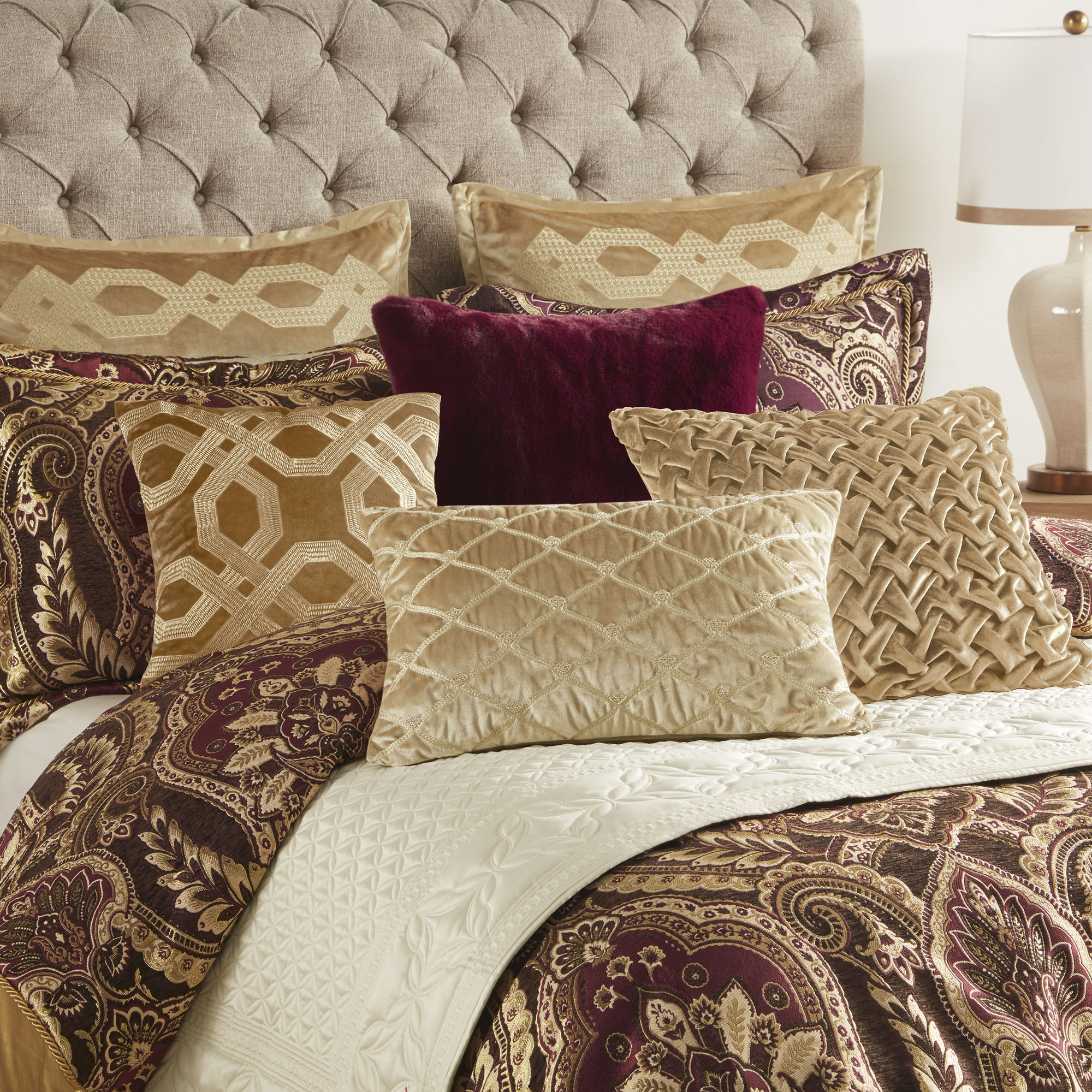 Julius 4 Piece Comforter Set
