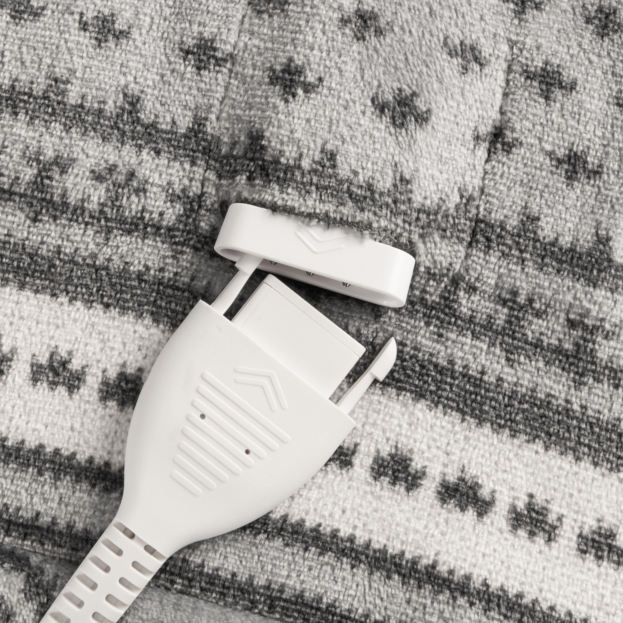 Print Plush to Sherpa Heated Throw