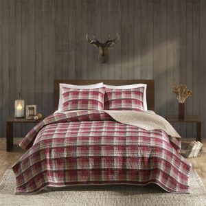 Tasha Quilt Mini Set from Woolrich in  Red. Tasha Quilt Mini Set from Woolrich in  Red. Tasha Quilt Mini Set from Woolrich in  Red. Tasha Quilt Mini Set from Woolrich in  Red. Tasha Quilt Mini Set from Woolrich in  Red.
