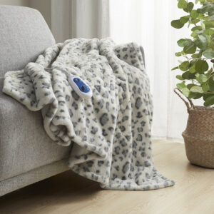 Zuri Oversized Faux Fur Heated Throw from Beautyrest in  Grey Leopard. Zuri Oversized Faux Fur Heated Throw from Beautyrest in  Grey Leopard. Zuri Oversized Faux Fur Heated Throw from Beautyrest in  Grey Leopard. Zuri Oversized Faux Fur Heated Throw from Beautyrest in  Grey Leopard. Zuri Oversized Faux Fur Heated Throw from Beautyrest in  Grey Leopard.