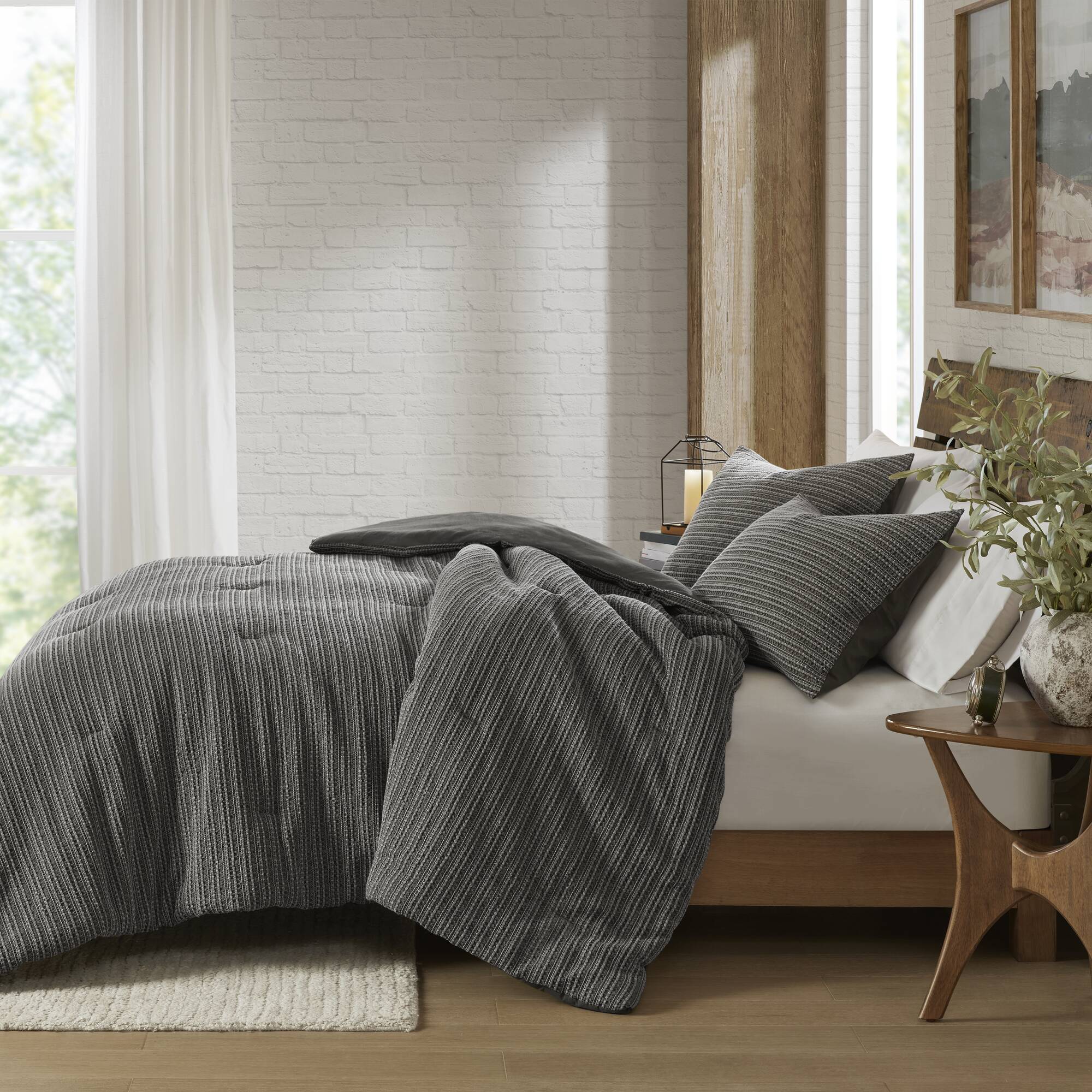 Lyon Waffle Washed Comforter Set