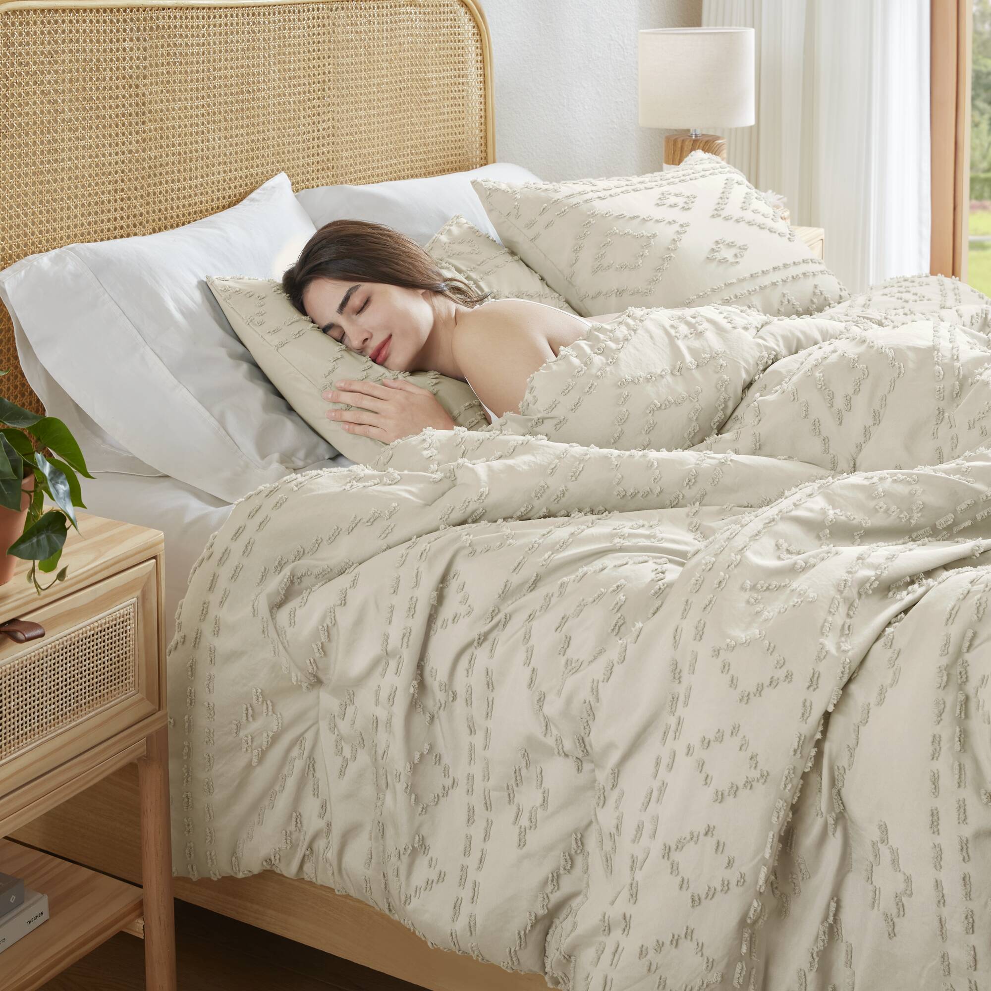 Gigi Comforter Mini Set
