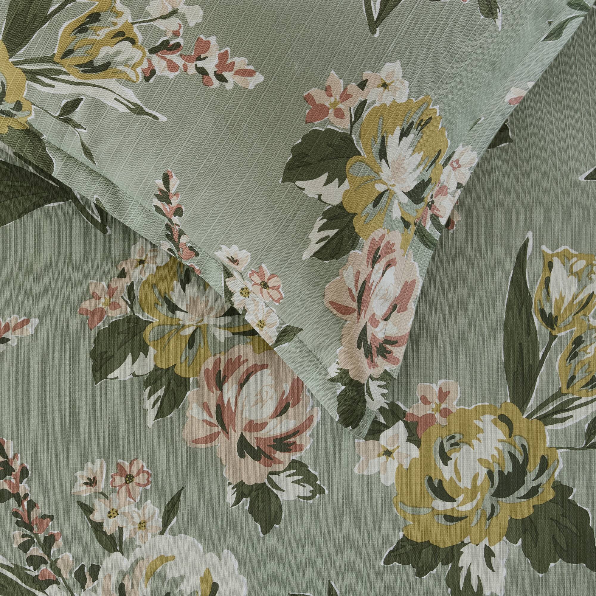 Salara Comforter Set