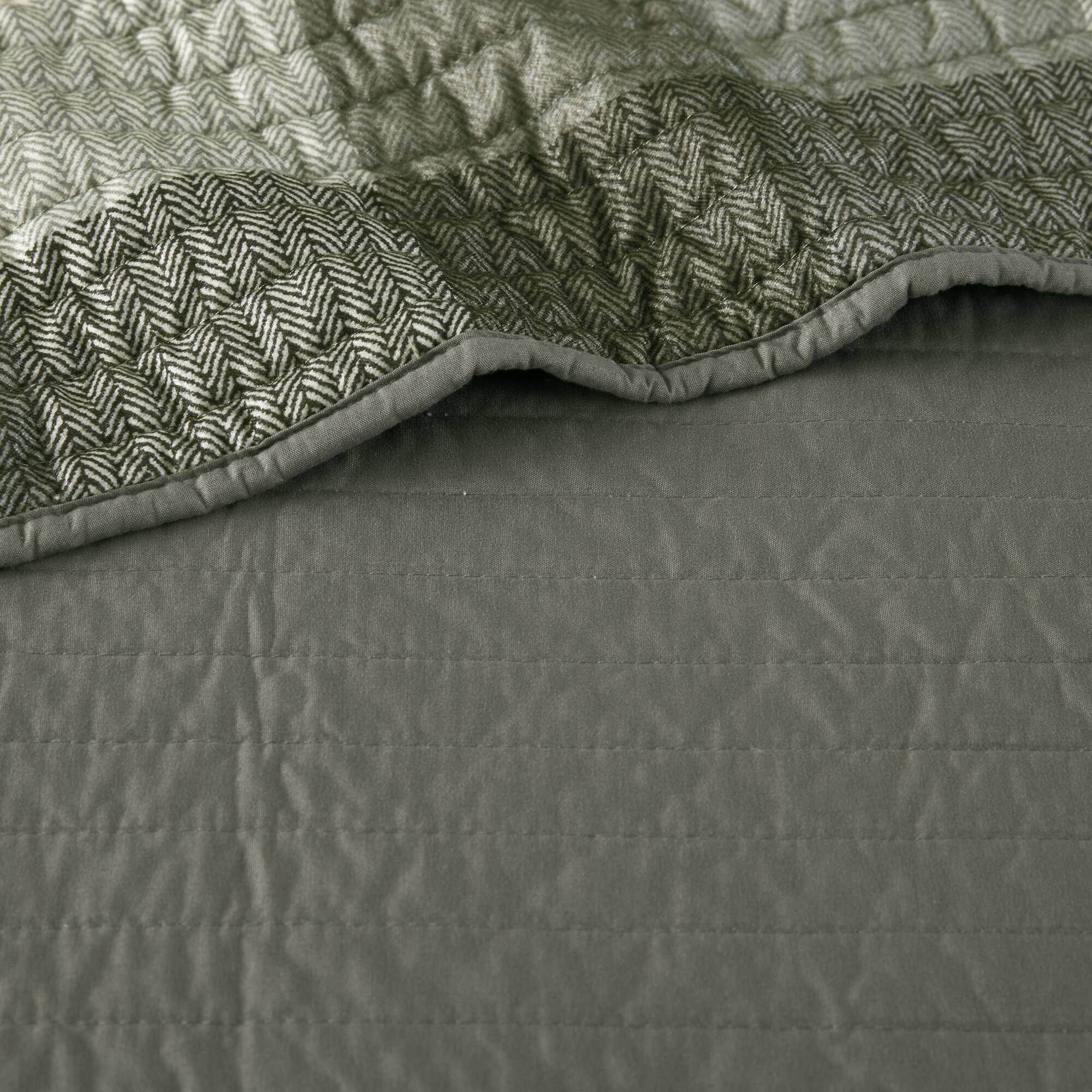 Ridge 6 Piece Reversible Plaid Daybed Cover Set