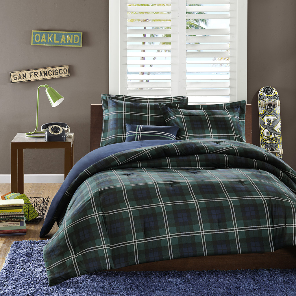 Brody Comforter Set