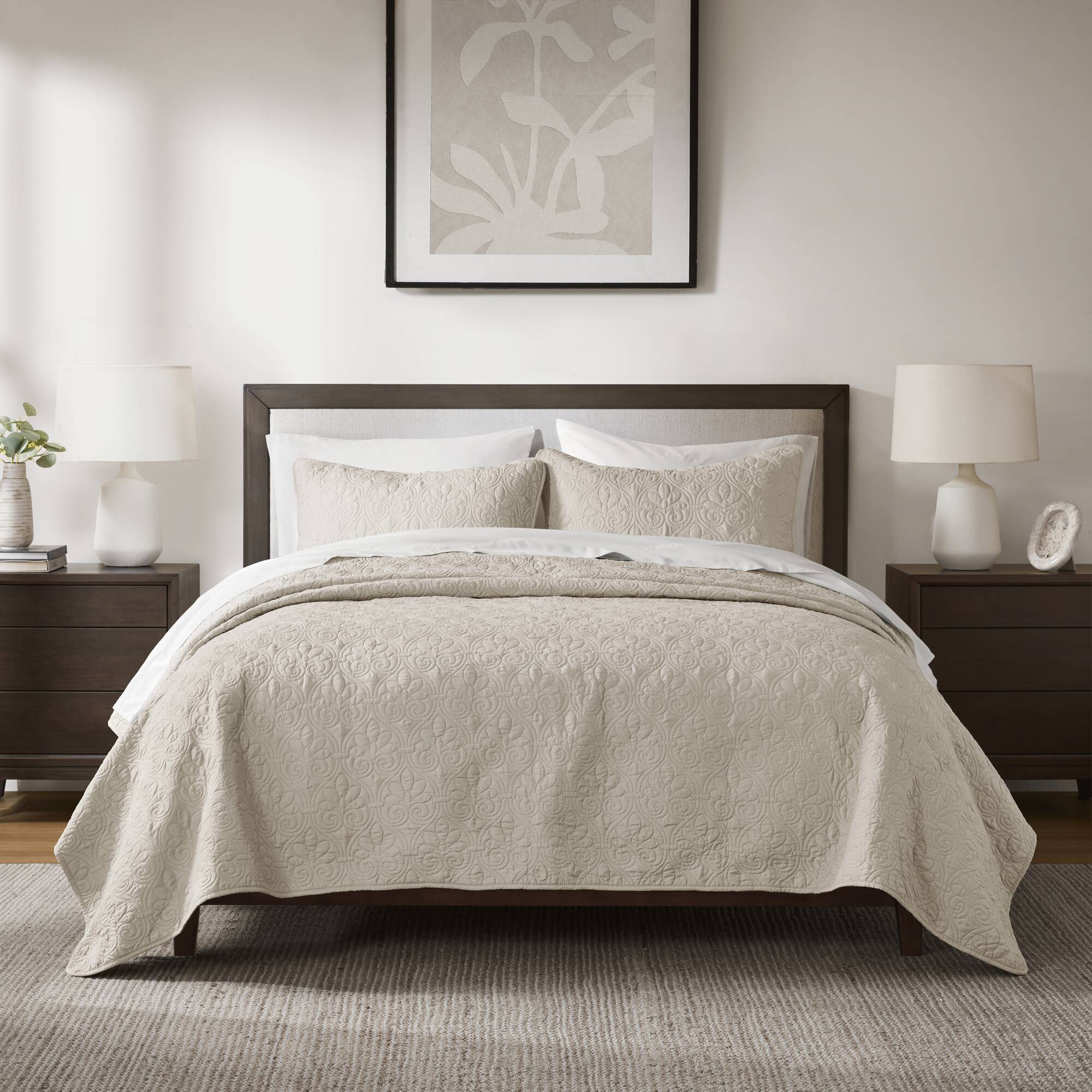 Quebec Reversible Quilt Set