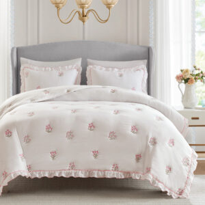 Aglaia Quilt Set from Intelligent Design in  Pink. Aglaia Quilt Set from Intelligent Design in  Pink. Aglaia Quilt Set from Intelligent Design in  Pink. Aglaia Quilt Set from Intelligent Design in  Pink. Aglaia Quilt Set from Intelligent Design in  Pink.