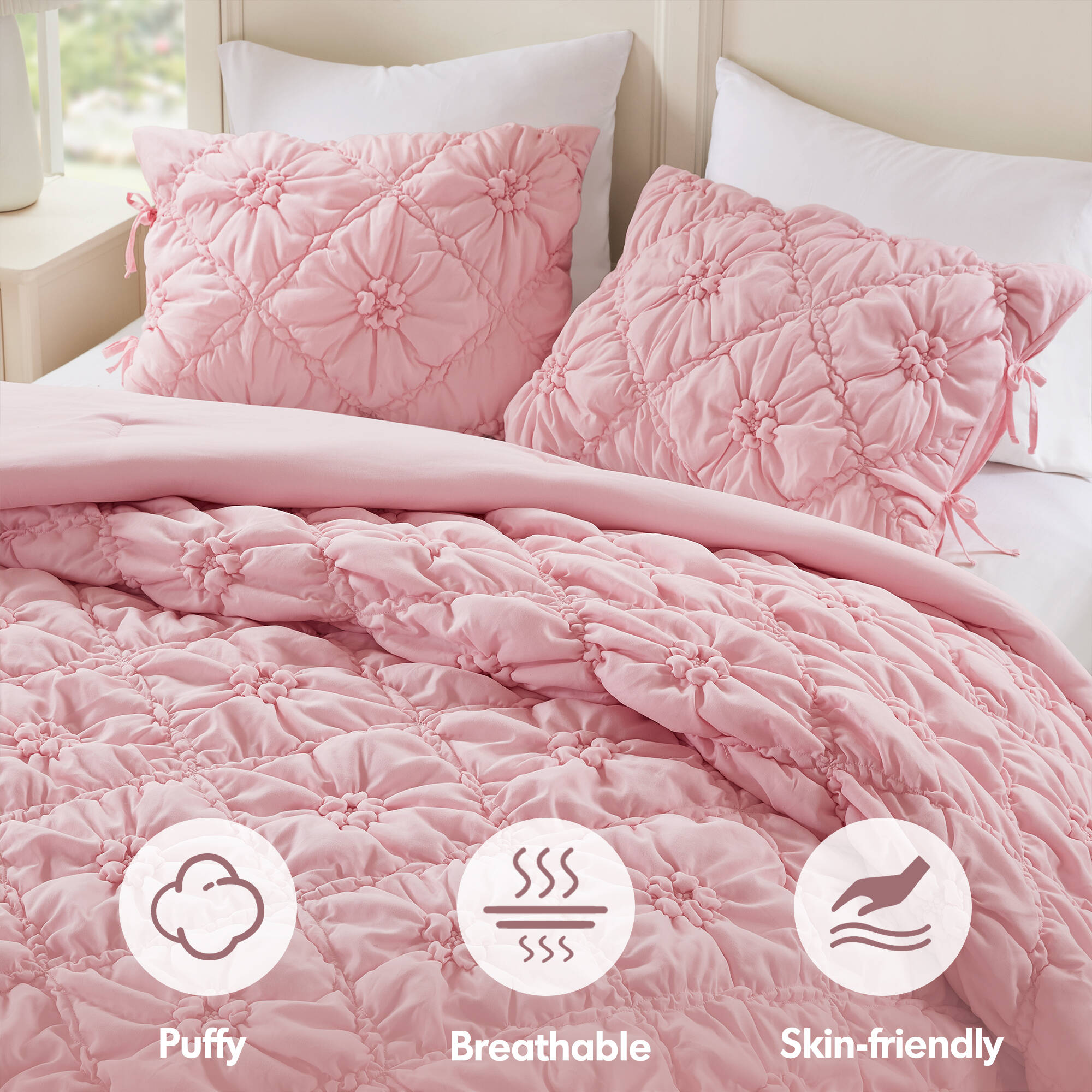 Lily Comforter Set