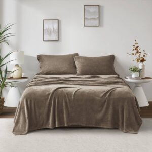 Soloft Plush Micro Plush Sheet Set from True North by Sleep Philosophy in  Brown. Soloft Plush Micro Plush Sheet Set from True North by Sleep Philosophy in  Brown. Soloft Plush Micro Plush Sheet Set from True North by Sleep Philosophy in  Brown. Soloft Plush Micro Plush Sheet Set from True North by Sleep Philosophy in  Brown. Soloft Plush Micro Plush Sheet Set from True North by Sleep Philosophy in  Brown.