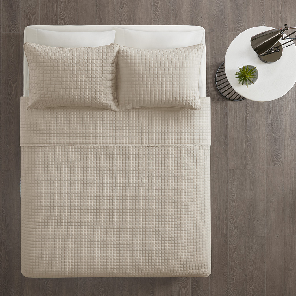 Otto 3 Piece Reversible Quilt Set