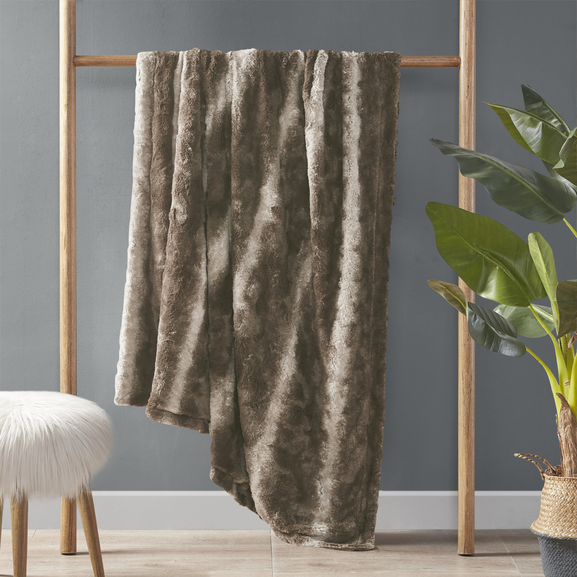 Zuri Faux Fur Throw