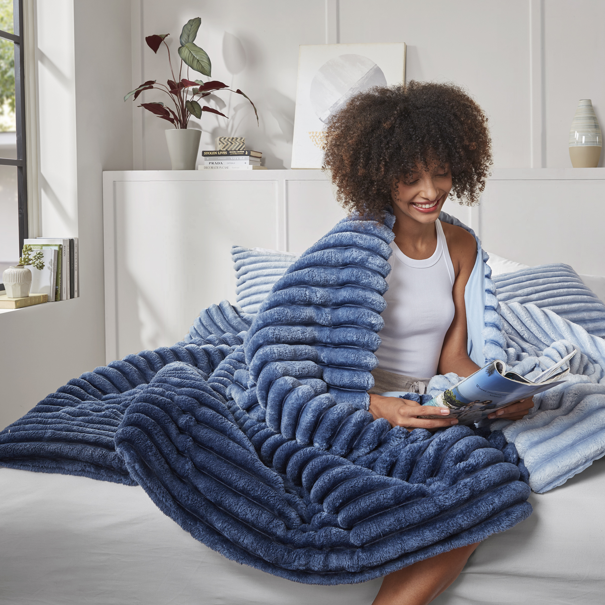 Avril Fluffy Ribbed Plush Comforter Set