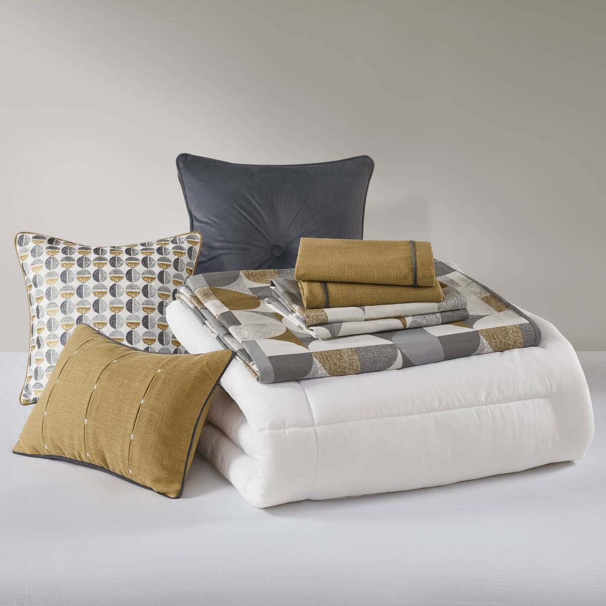 Cirque Jacquard Oversized Duvet Style Comforter Set