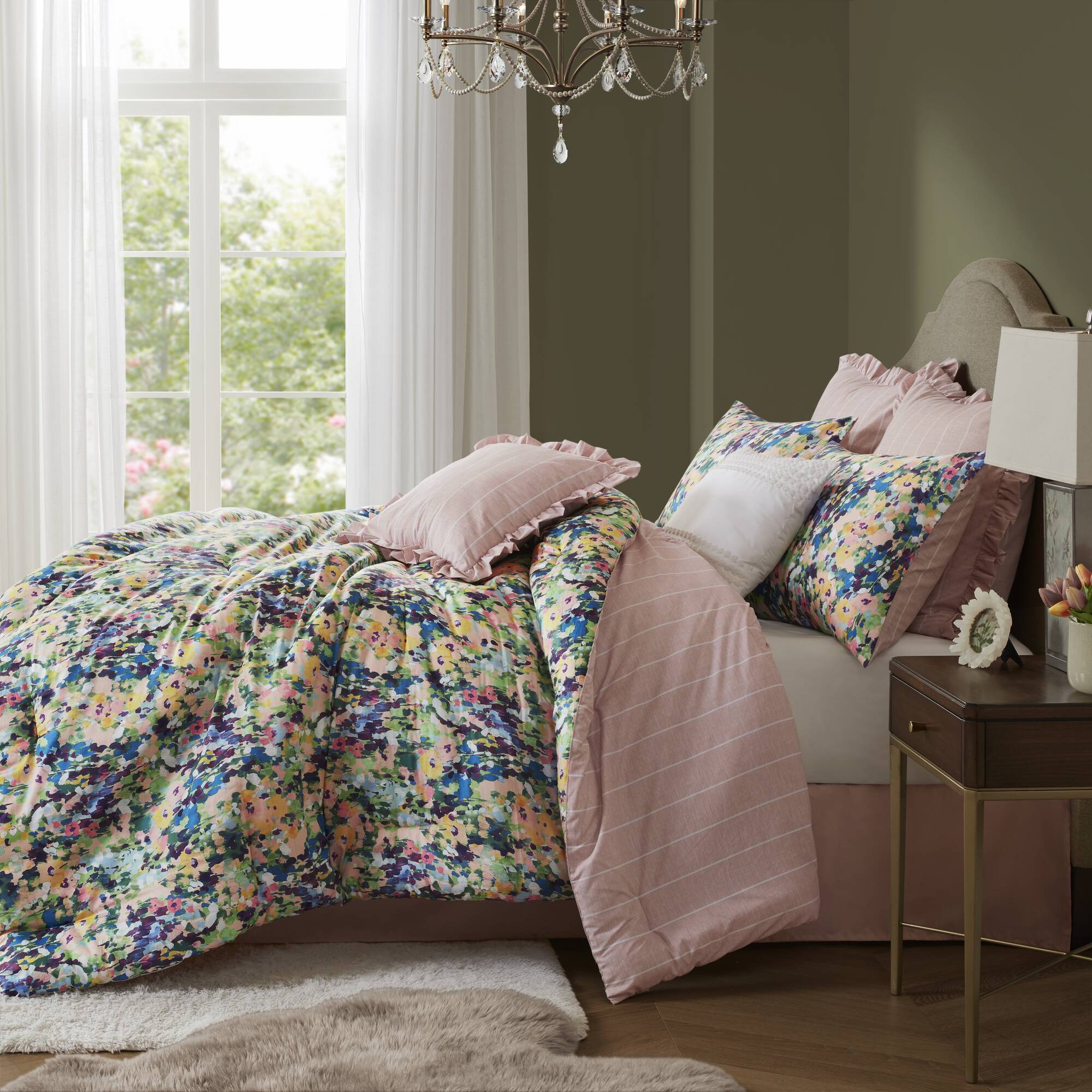 Ophelia Comforter Set